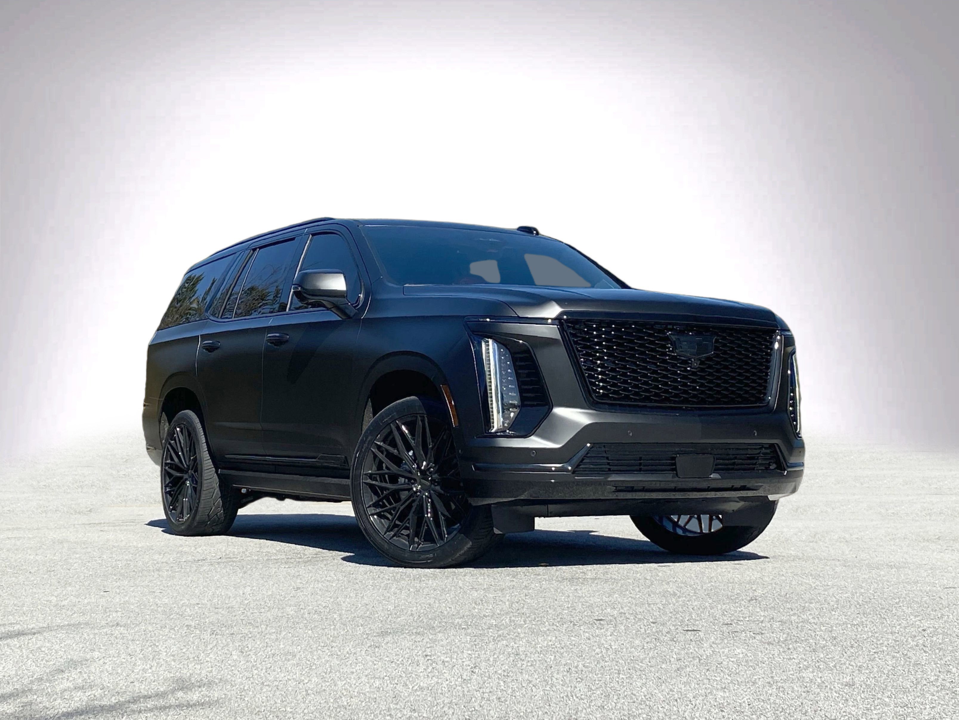 Used 2026 Cadillac Escalade Platinum Sport image 2