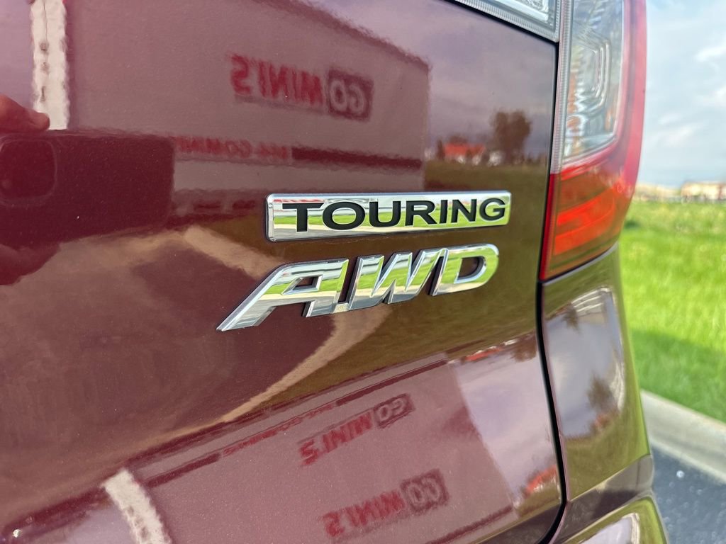 Used 2022 Honda Pilot Touring image 4