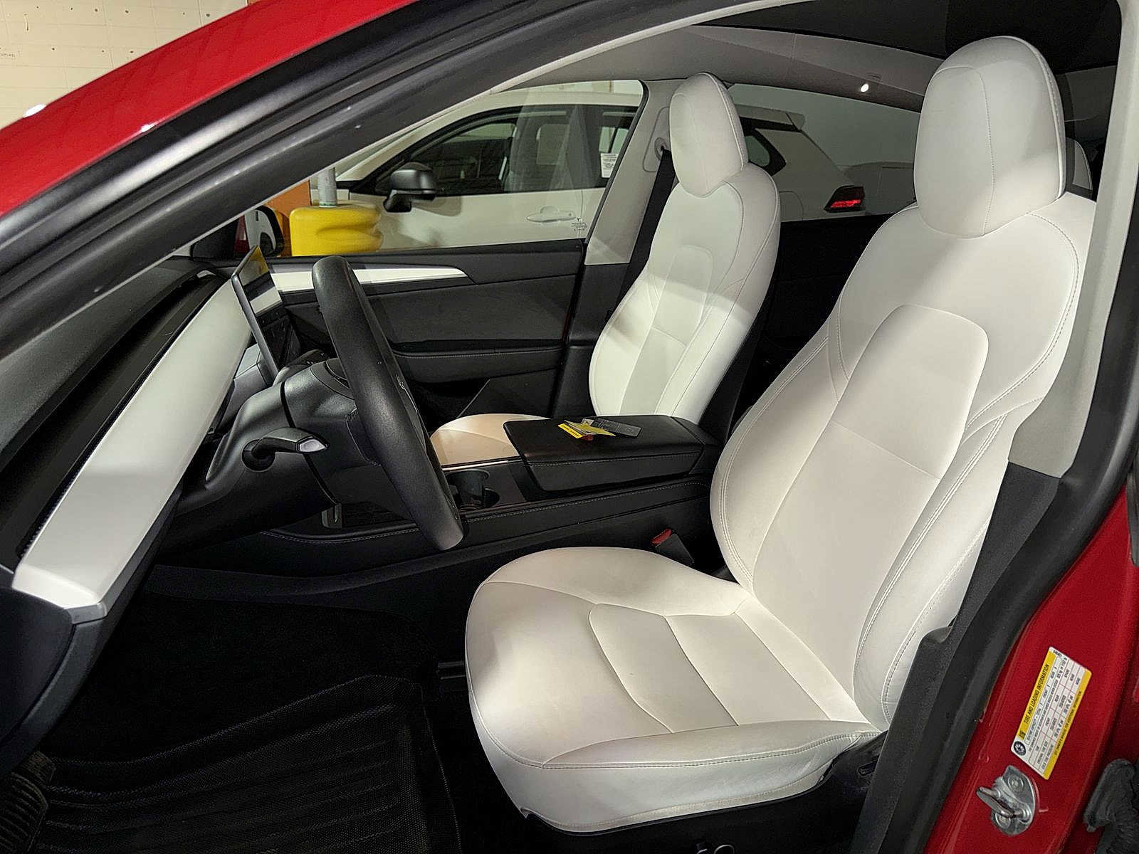 Used 2023 Tesla Model Y Long Range image 15