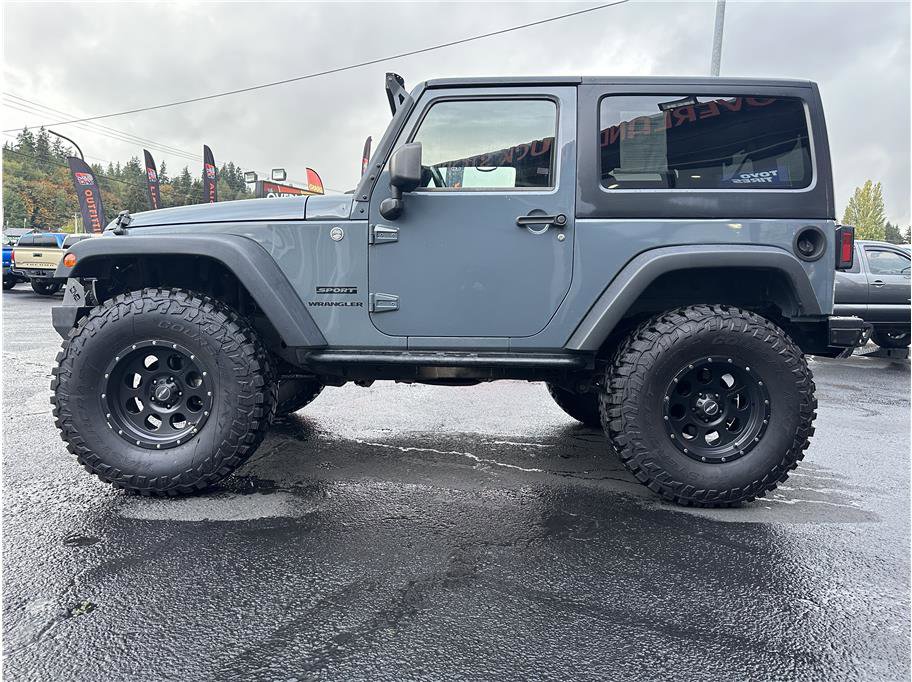 Used 2015 Jeep Wrangler Sport w/ Connectivity Group image 14