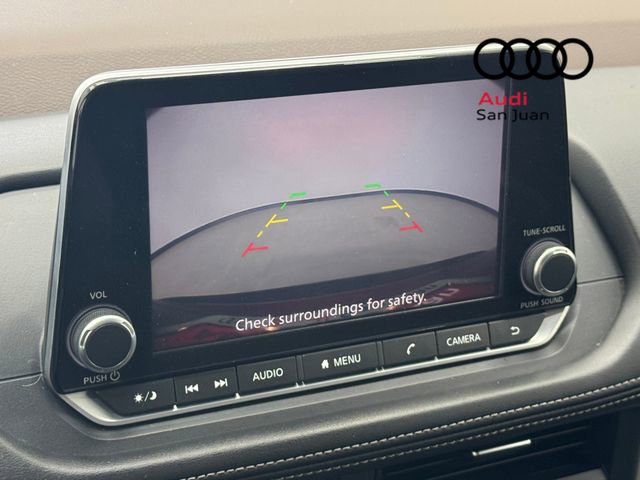 Used 2023 Nissan Rogue SV image 24