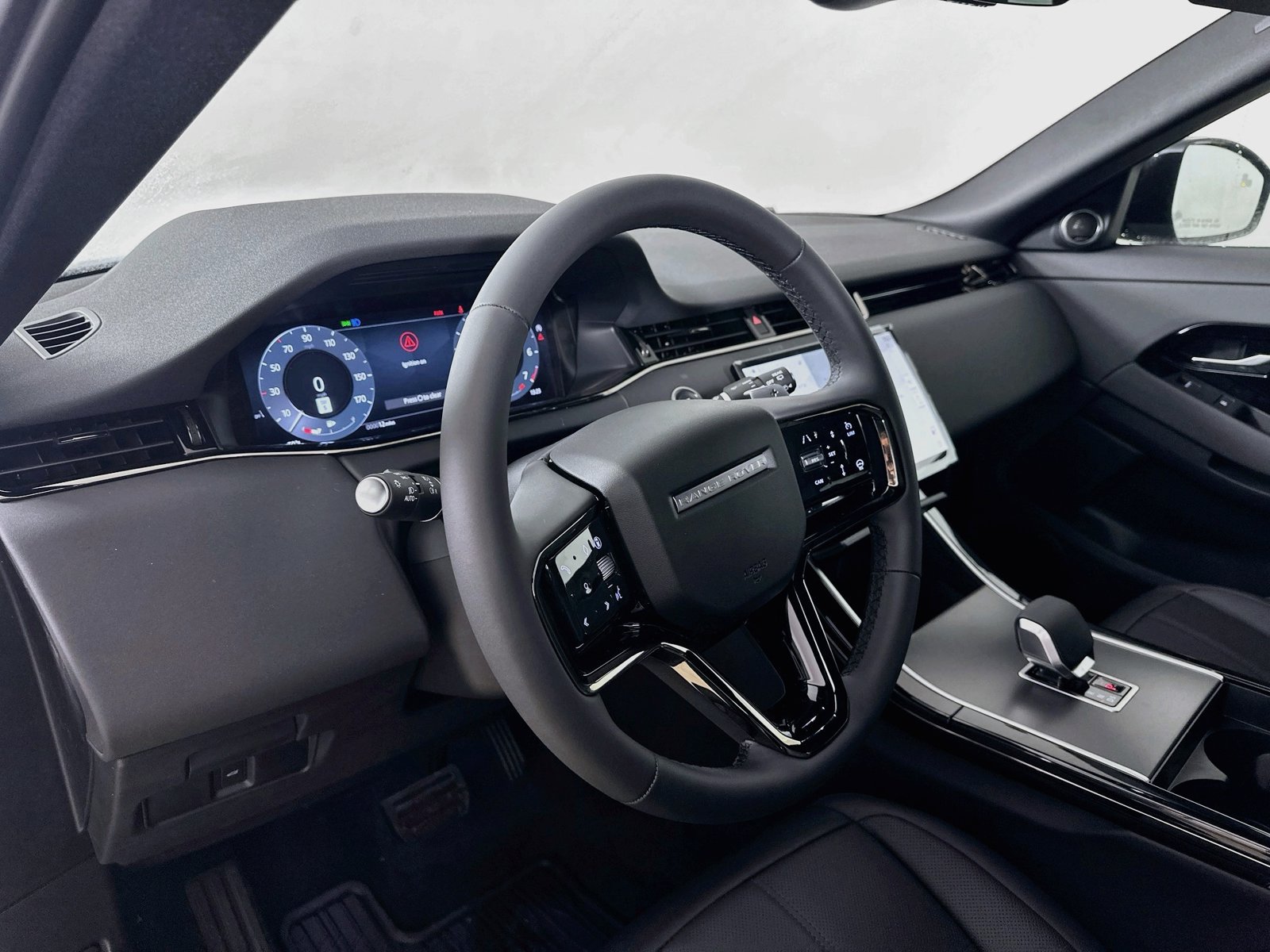 New 2026 Land Rover Range Rover Evoque S AWD/4WD image 32