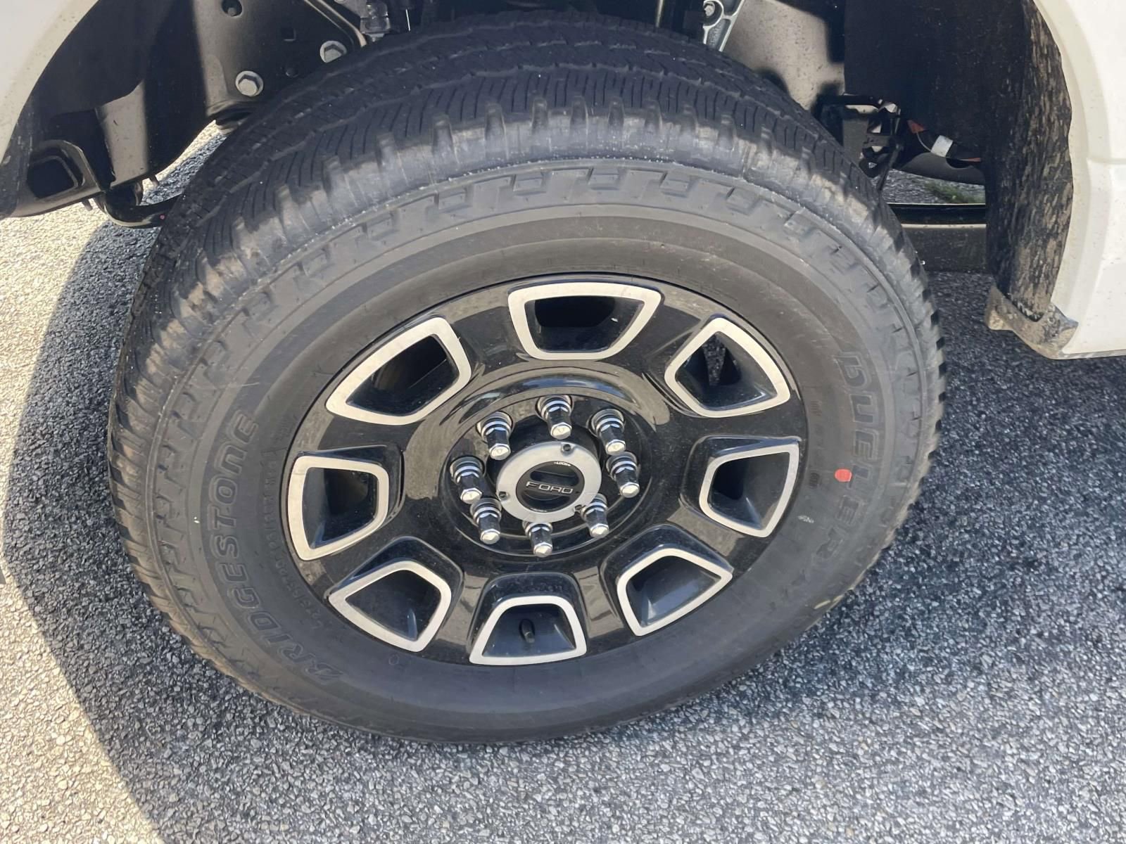 New 2026 Ford F250 Platinum image 7