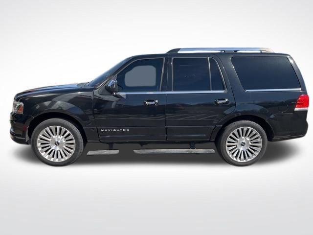 Used 2015 Lincoln Navigator 2WD w/ Equipment Group 101A Reserve image 8