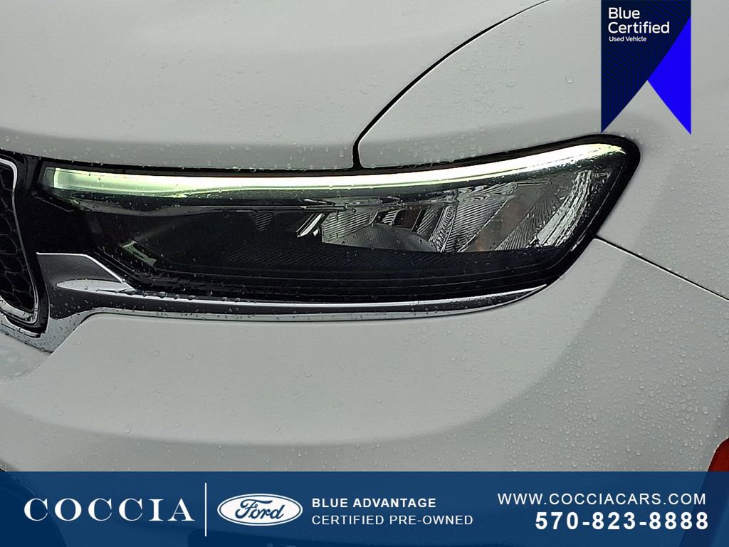 Used 2024 Jeep Grand Cherokee Overland w/ Trailer Tow Package image 9