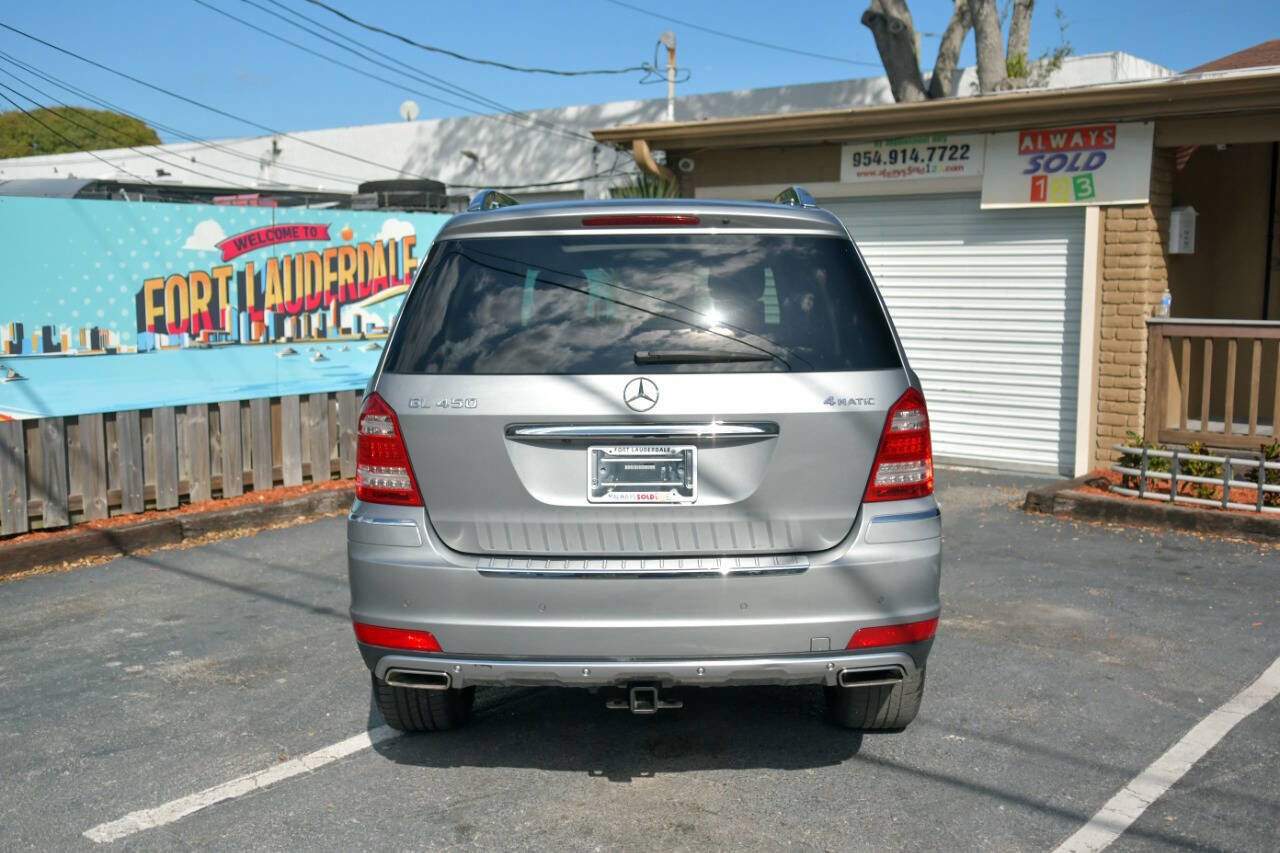 Used 2011 Mercedes-Benz GL 450 4MATIC image 22