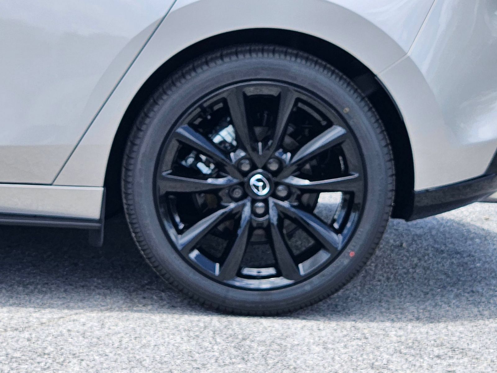 New 2026 MAZDA MAZDA3 2.5 S Hatchback w/ Premium Pkg FWD image 17