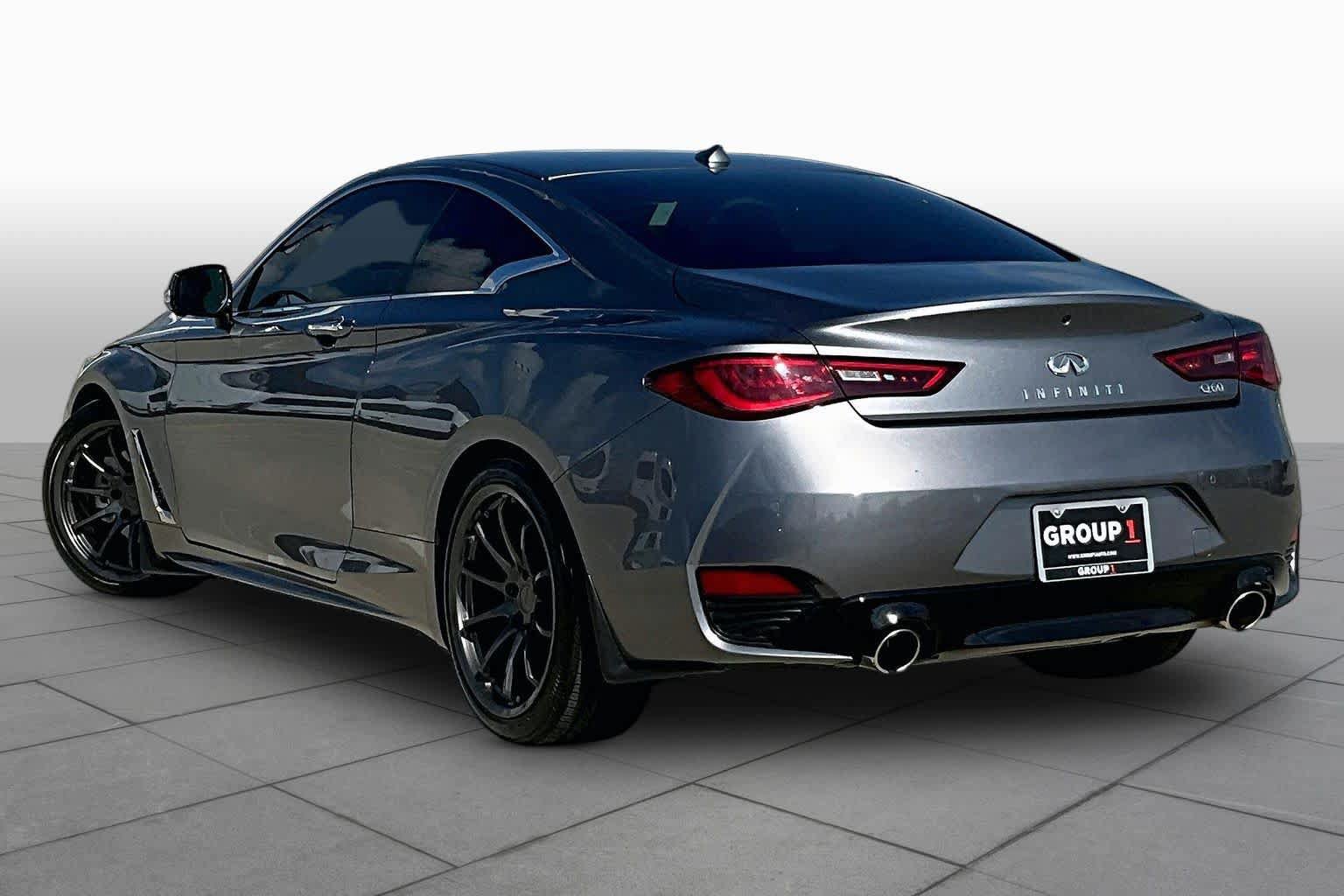 Used 2022 INFINITI Q60 3.0t Luxe w/ Essential Package RWD image 10