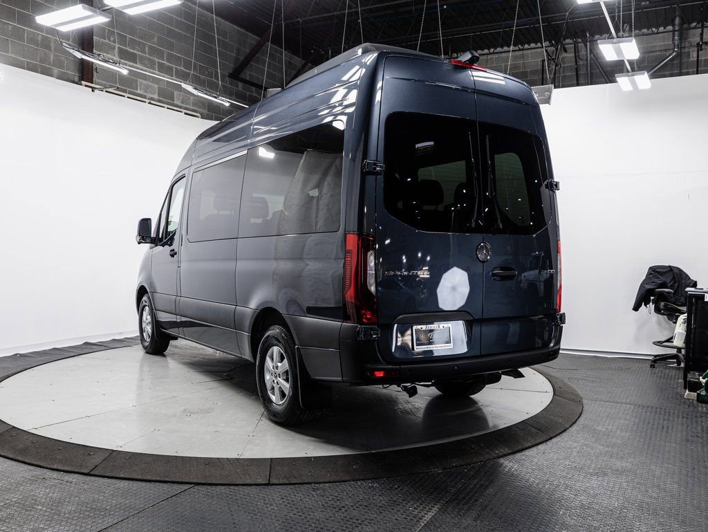 Used 2025 Mercedes-Benz Sprinter 2500 image 28