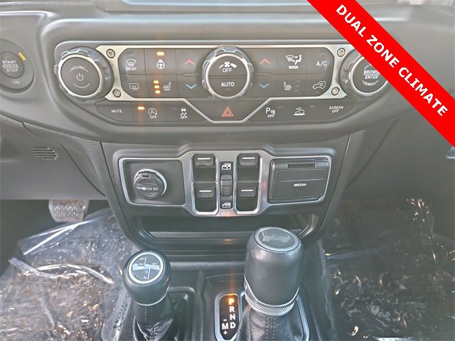 Used 2021 Jeep Wrangler Unlimited Sahara image 18