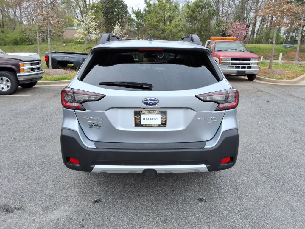 Used 2024 Subaru Outback Limited XT image 6