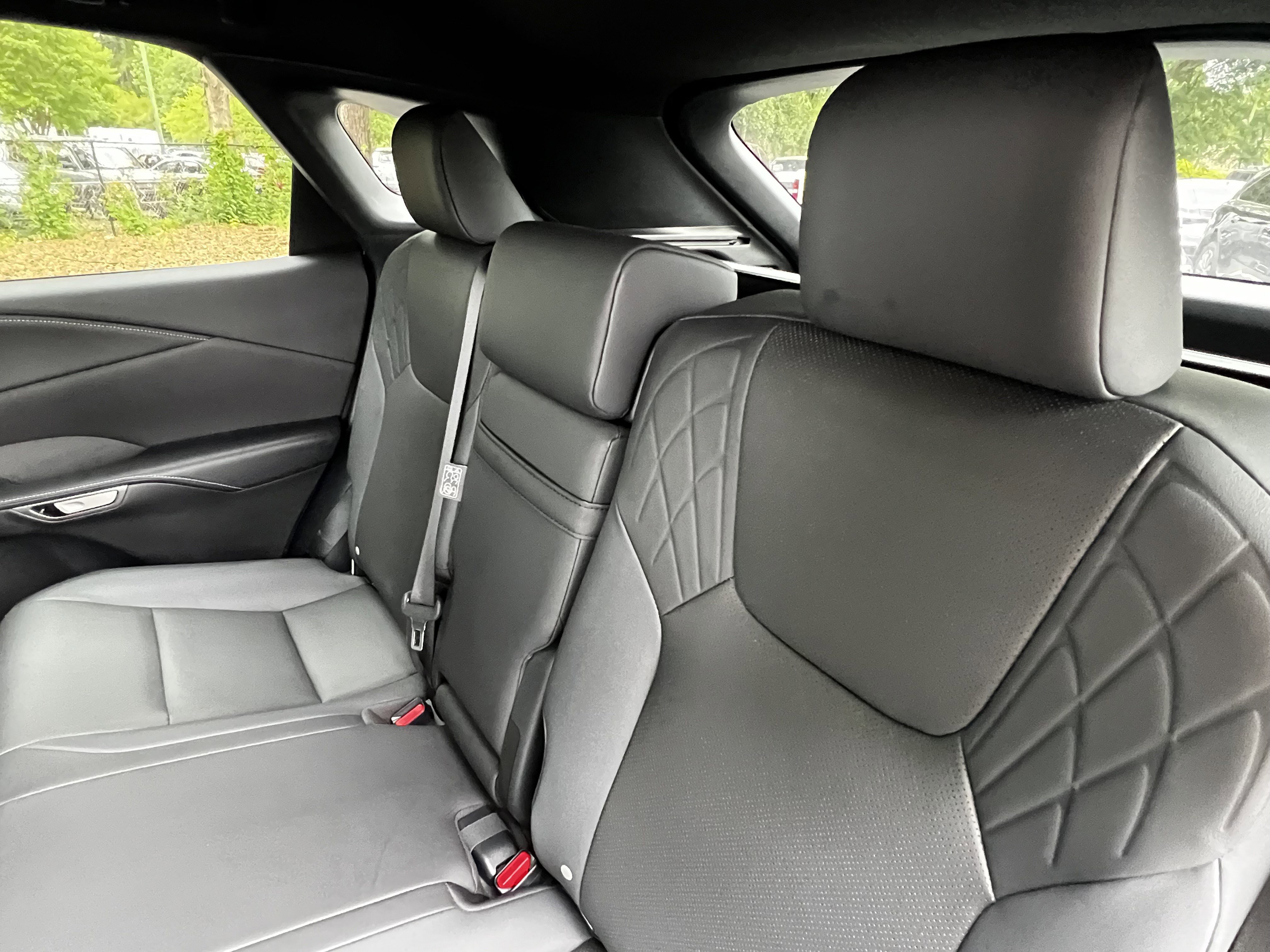 Used 2024 Lexus RX 350h w/ Convenience Package AWD/4WD image 33