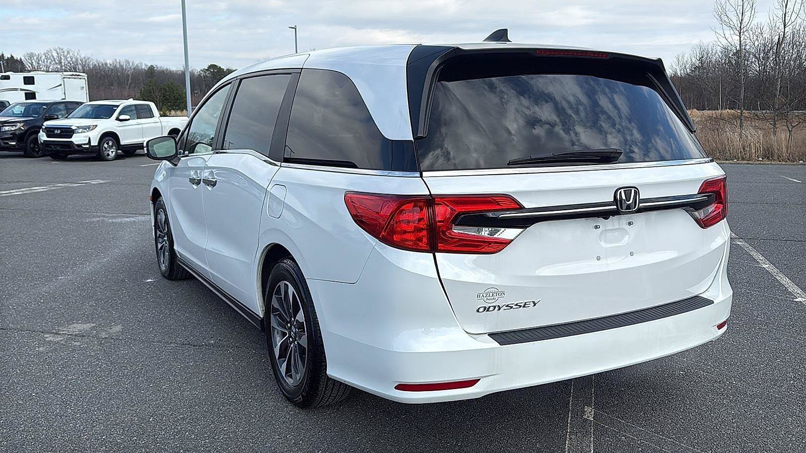Used 2024 Honda Odyssey EX-L image 10