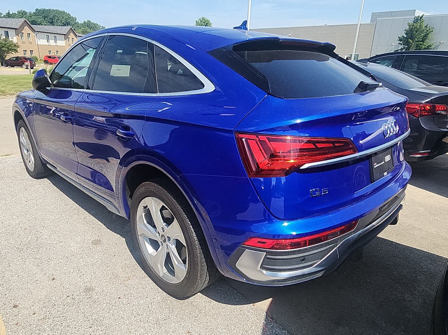 Used 2023 Audi Q5 2.0T Prestige w/ Prestige Package AWD/4WD image 7