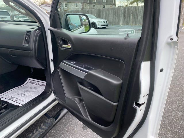 Used 2020 Chevrolet Colorado LT w/ Safety Package image 21