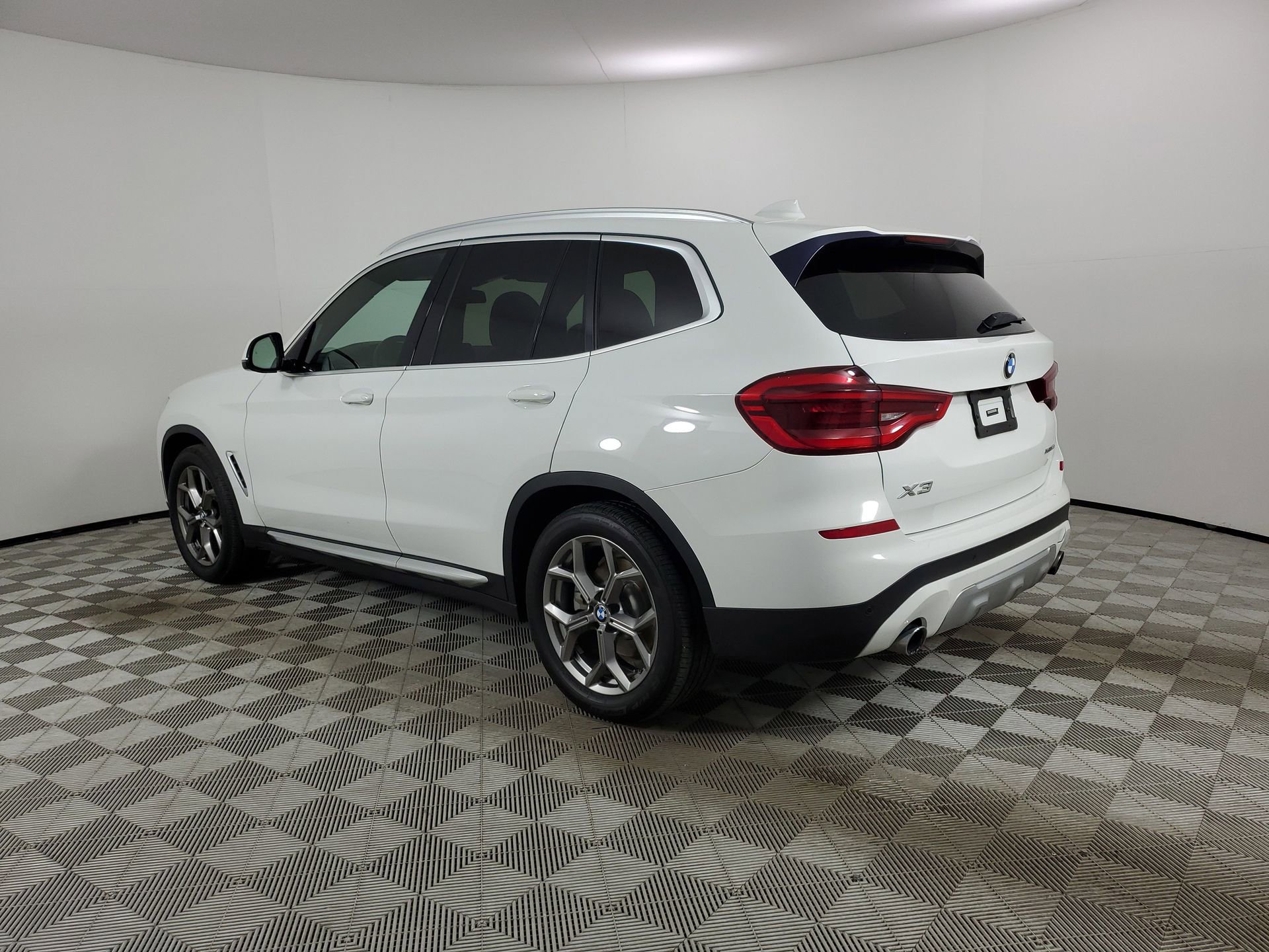 Used 2020 BMW X3 xDrive30i w/ Premium Package image 7