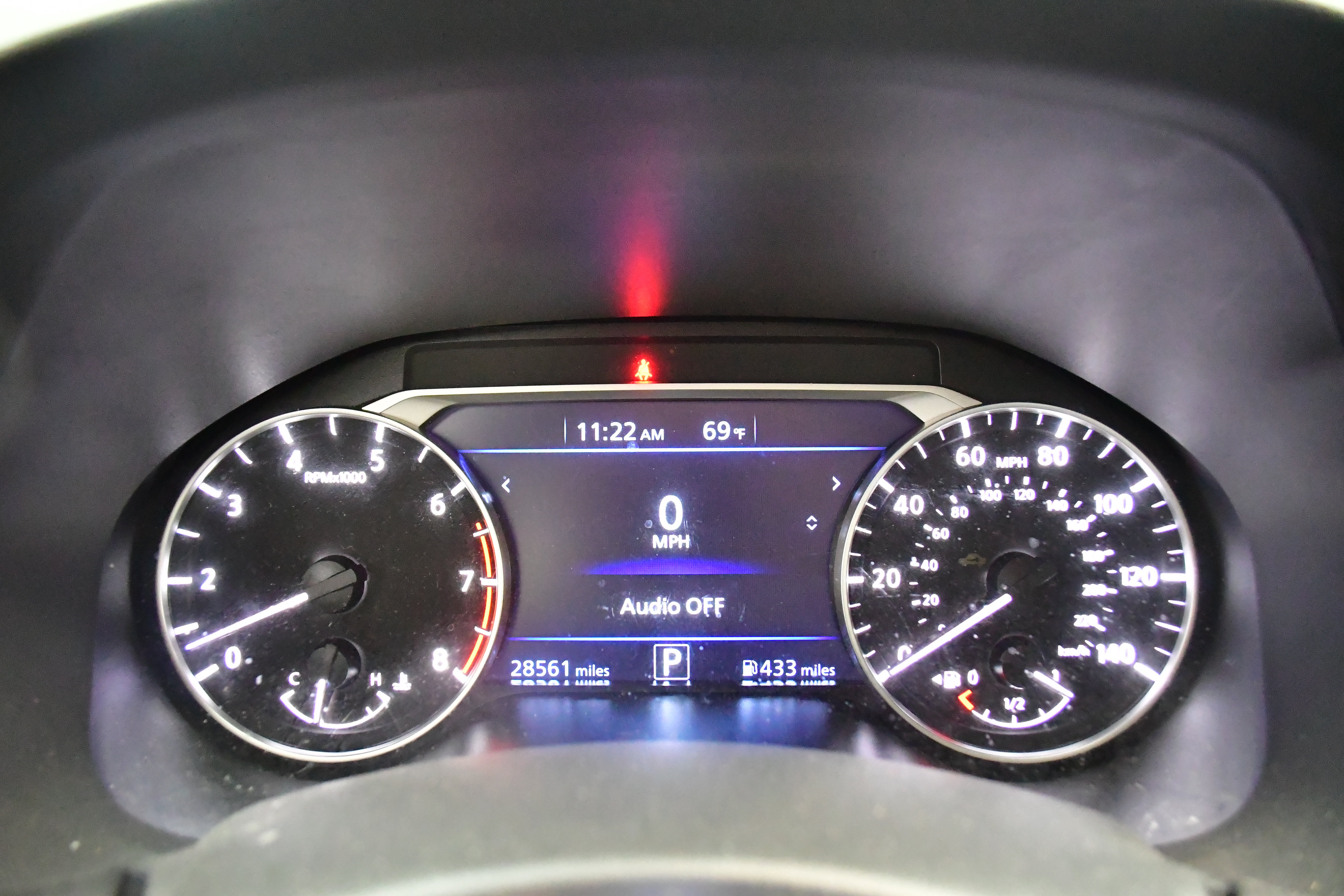 Used 2025 Nissan Altima 2.5 SV FWD image 17