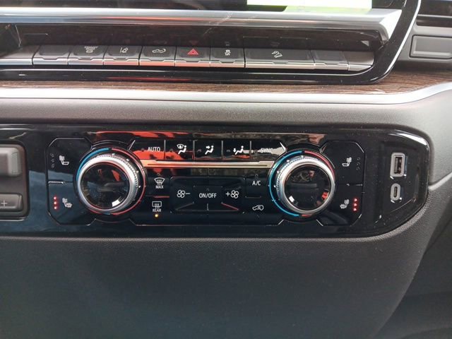 New 2026 GMC Sierra 3500 SLE w/ SLE Value Package image 3