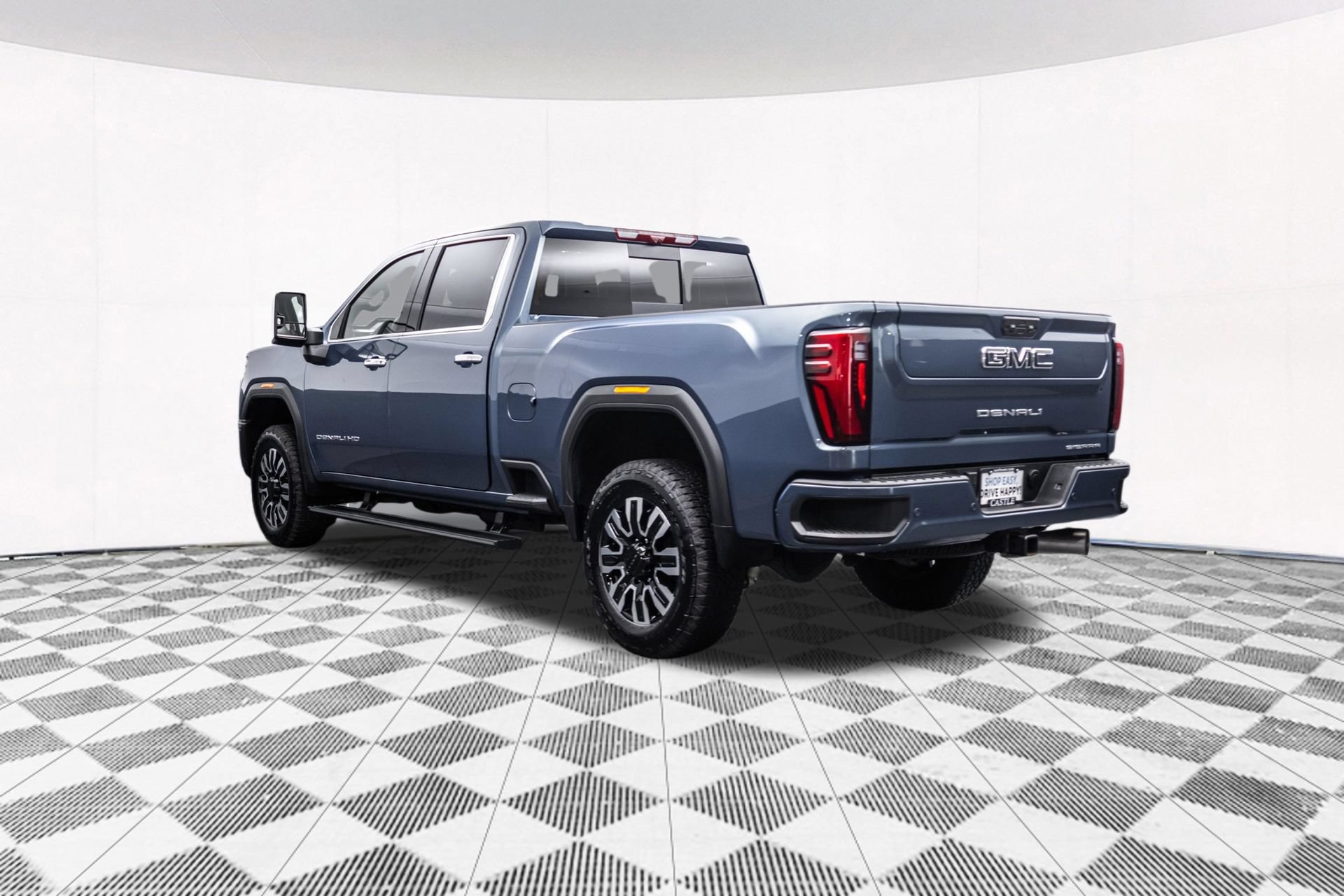 Used 2026 GMC Sierra 2500 Denali Ultimate AWD/4WD image 9