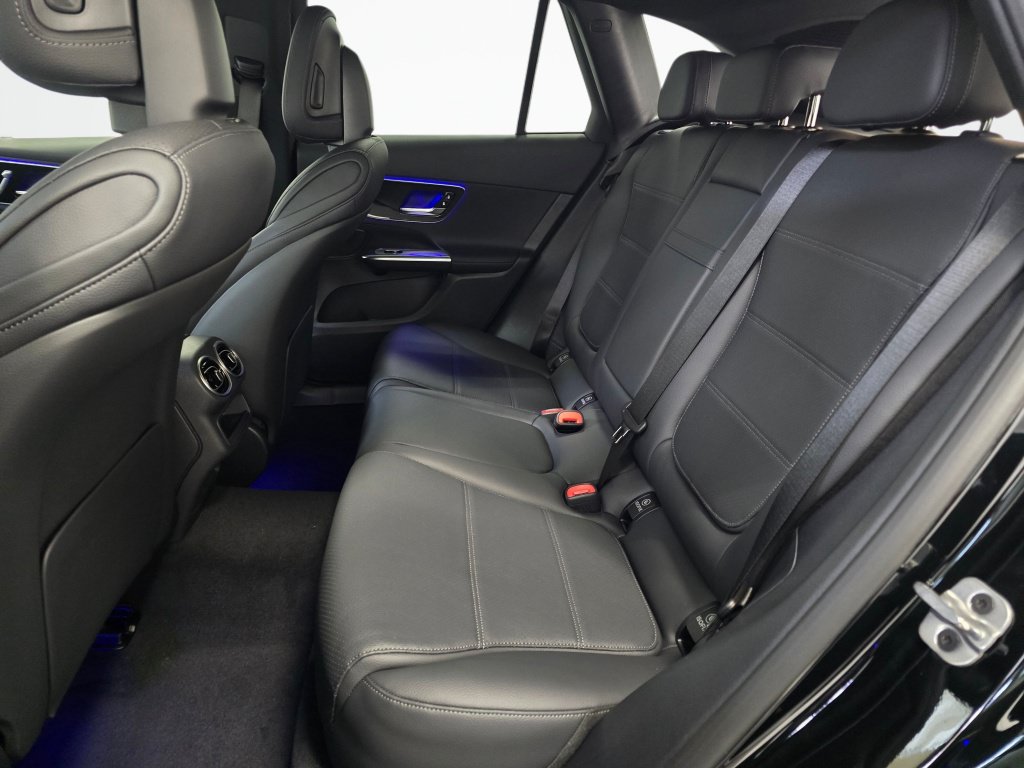 New 2026 Mercedes-Benz GLC 300 4MATIC image 17