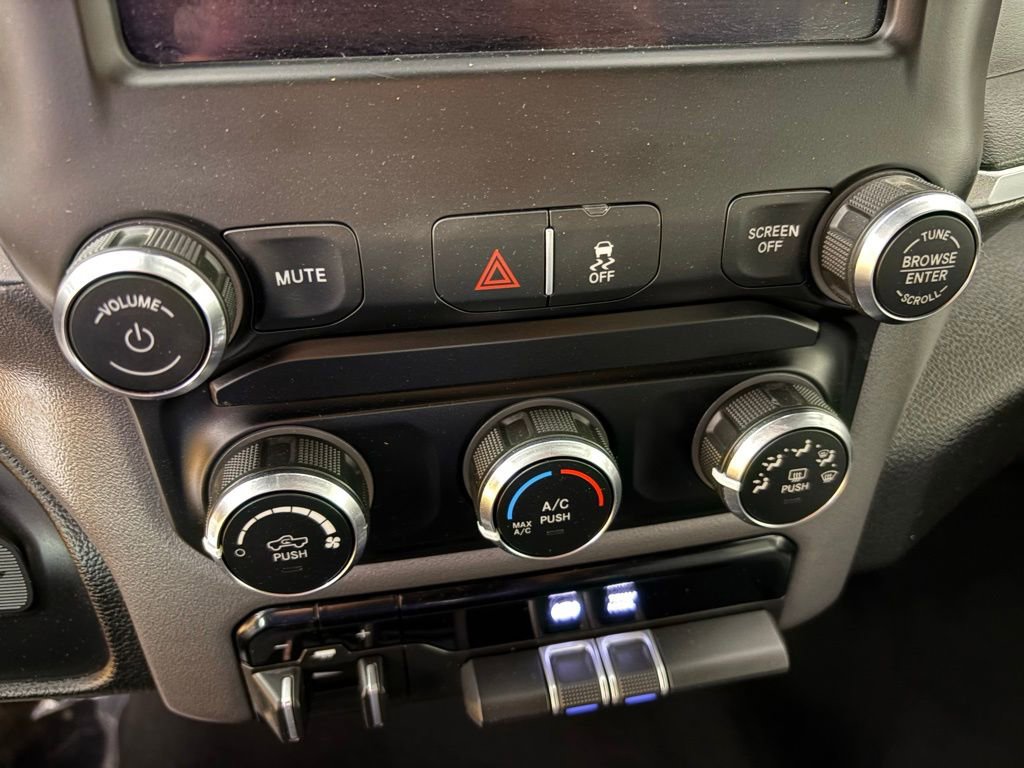 Used 2024 RAM 2500 Big Horn image 30