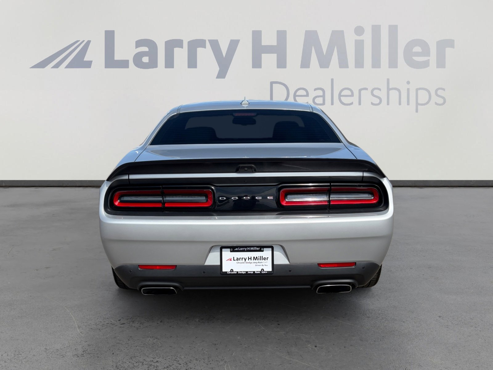Used 2021 Dodge Challenger R/T Scat Pack RWD image 5