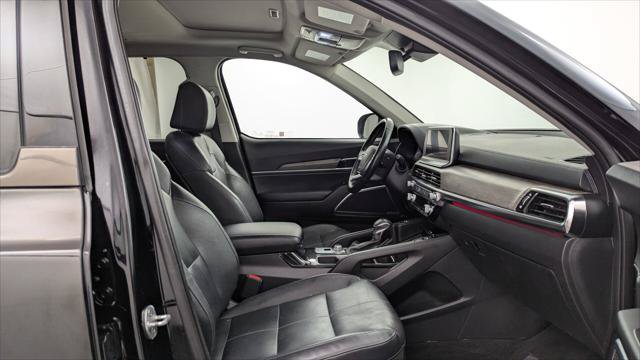Used 2022 Kia Telluride SX w/ Nightfall Edition Package AWD/4WD image 21
