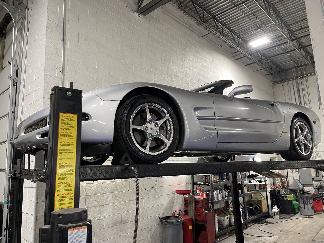 Used 2004 Chevrolet Corvette Coupe w/ Roof Package image 48