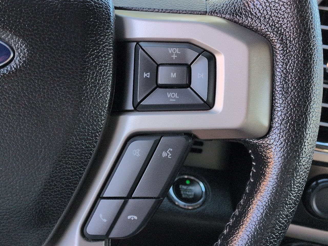 Used 2016 Ford F150 Lariat RWD image 25