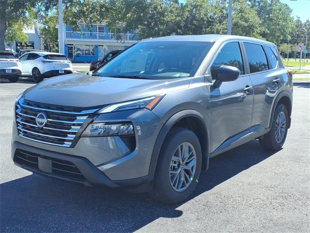 New 2026 Nissan Rogue S image 3