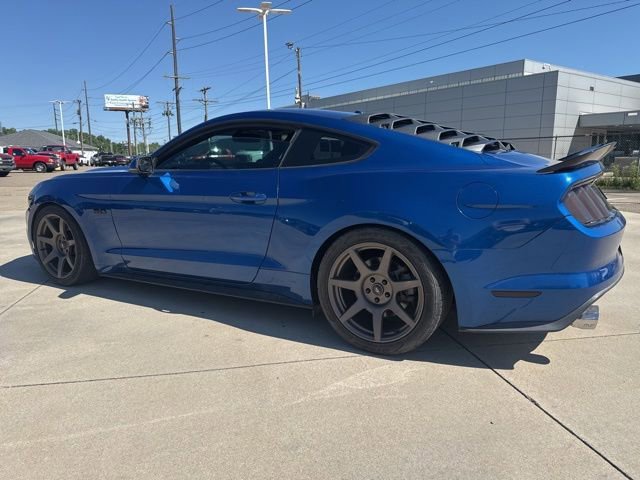 Used 2017 Ford Mustang GT Premium w/ Black Accent Package RWD video 2