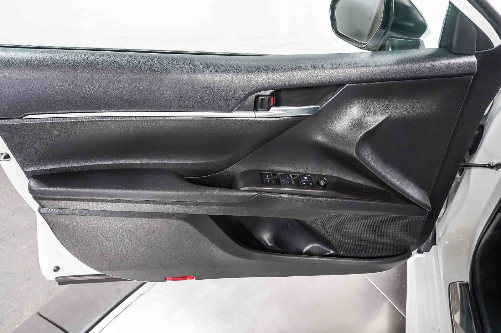 Certified 2023 Toyota Camry SE w/ Audio Upgrade Package FWD image 23