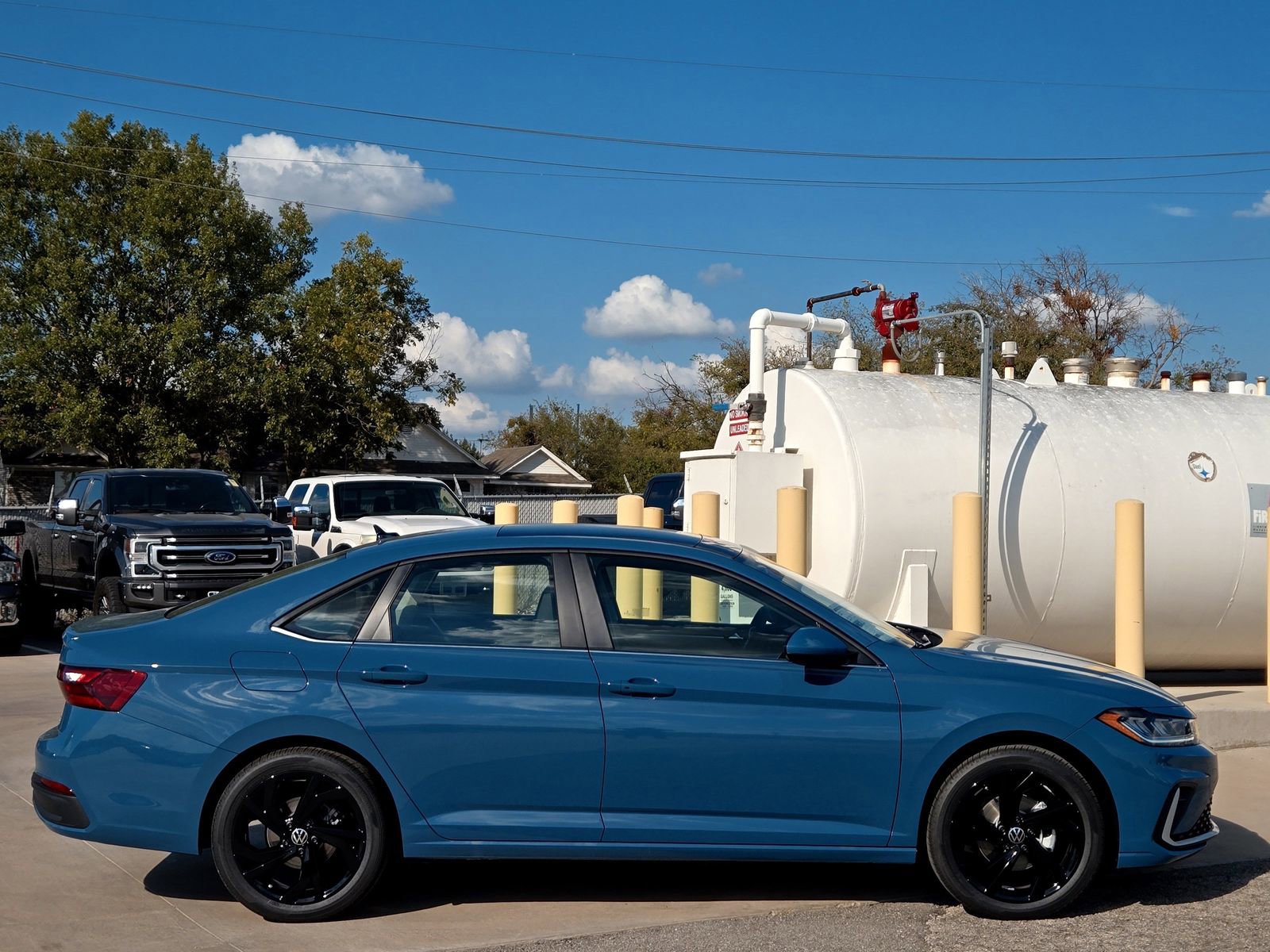 New 2026 Volkswagen Jetta SE image 4
