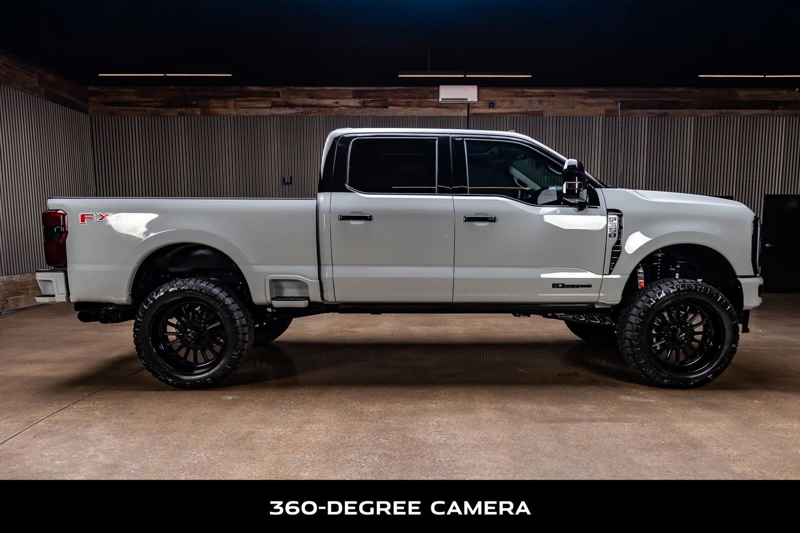 Used 2026 Ford F350 Platinum w/ Platinum Plus Package AWD/4WD image 11