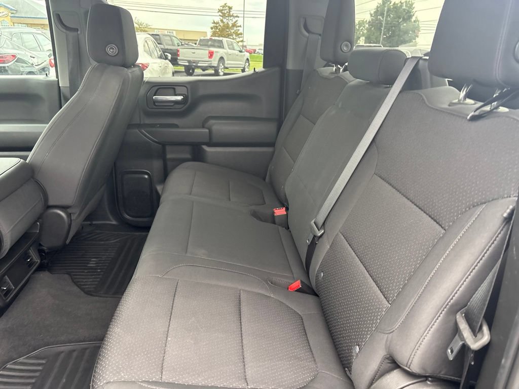 Used 2020 Chevrolet Silverado 1500 Custom w/ Custom Value Package AWD/4WD image 27