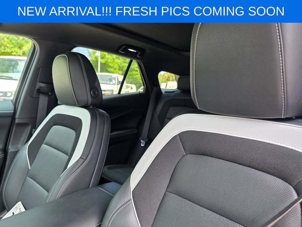 Used 2024 Chevrolet Blazer EV LT AWD/4WD image 9