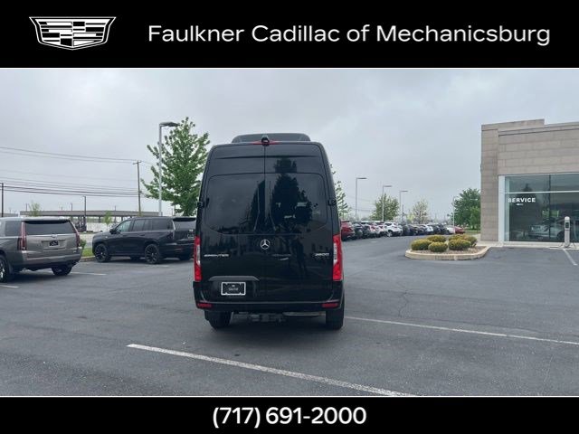 Used 2024 Mercedes-Benz Sprinter 2500 image 6