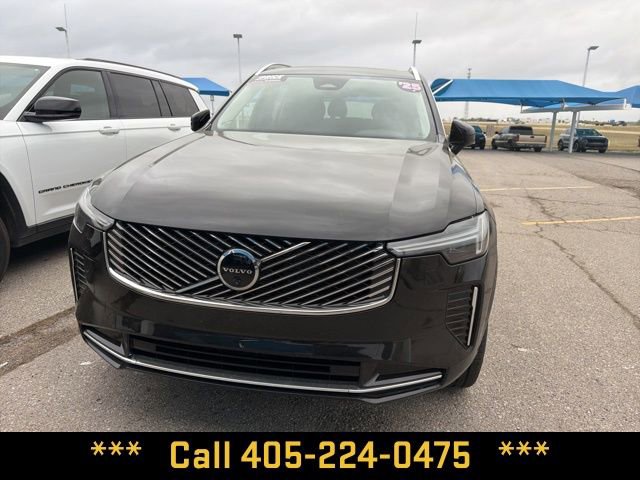 Used 2025 Volvo XC90 B6 Plus AWD/4WD image 6