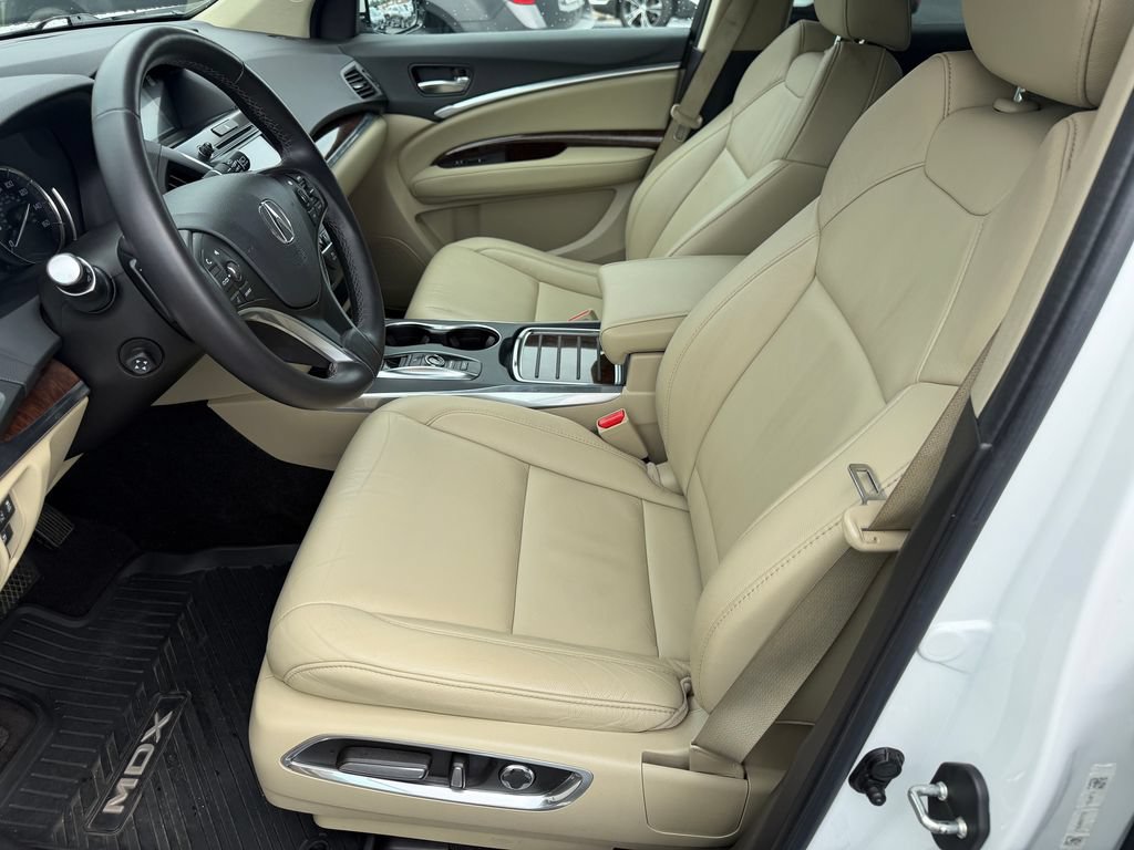 Used 2020 Acura MDX SH-AWD image 3