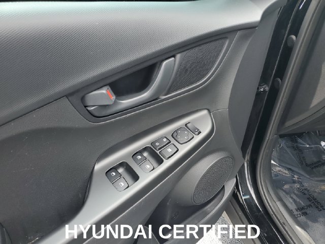 Certified 2023 Hyundai Kona SEL FWD image 17