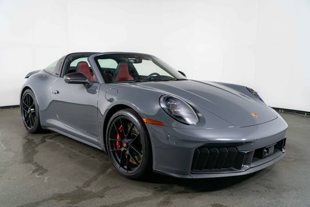 Used 2025 Porsche 911 Targa 4 GTS AWD/4WD image 2