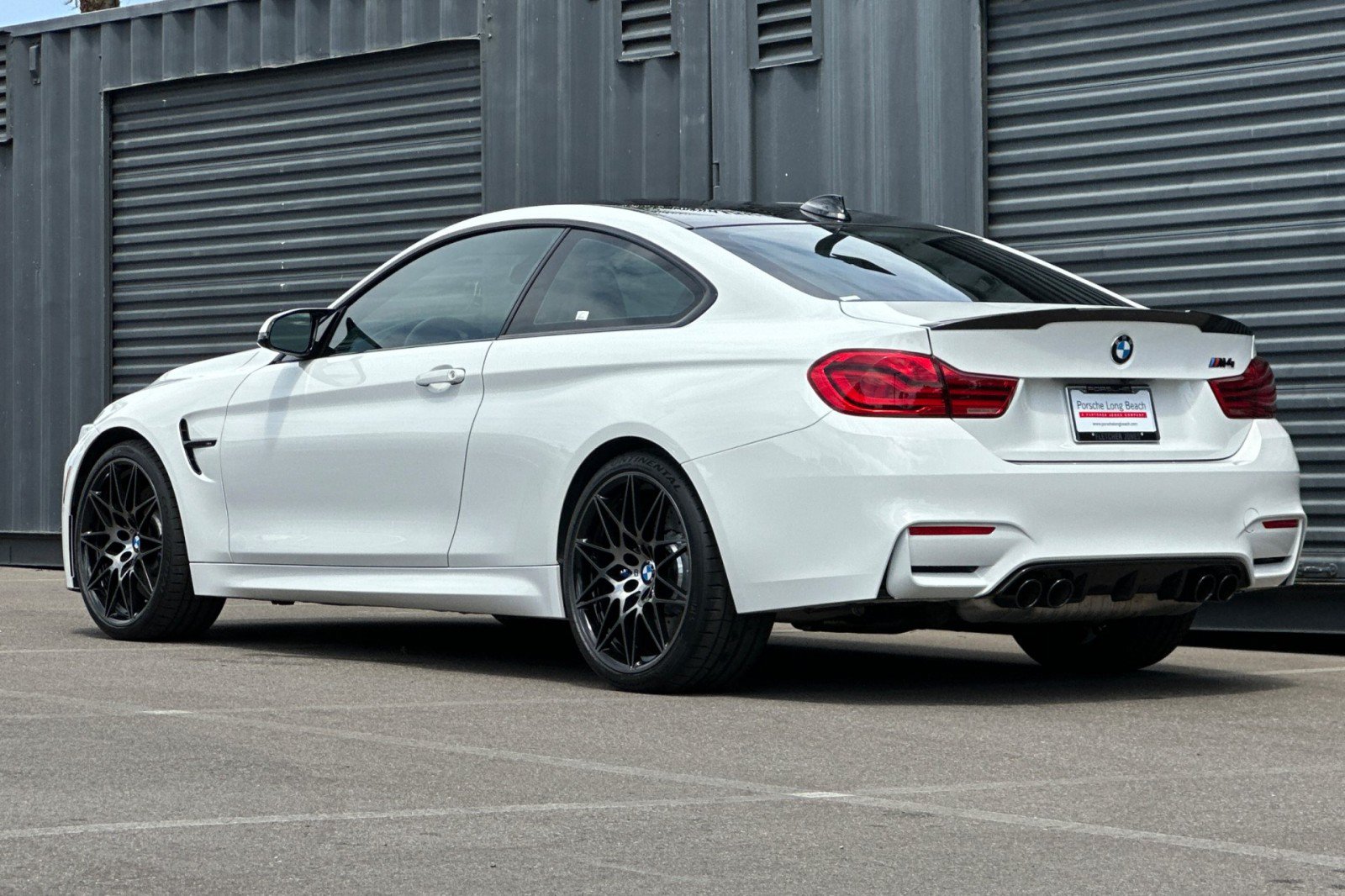 Used 2018 BMW M4 Coupe RWD image 3