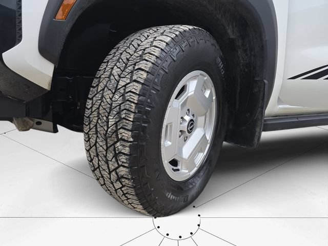 Used 2024 Nissan Frontier SV w/ Hardbody Edition AWD/4WD image 38