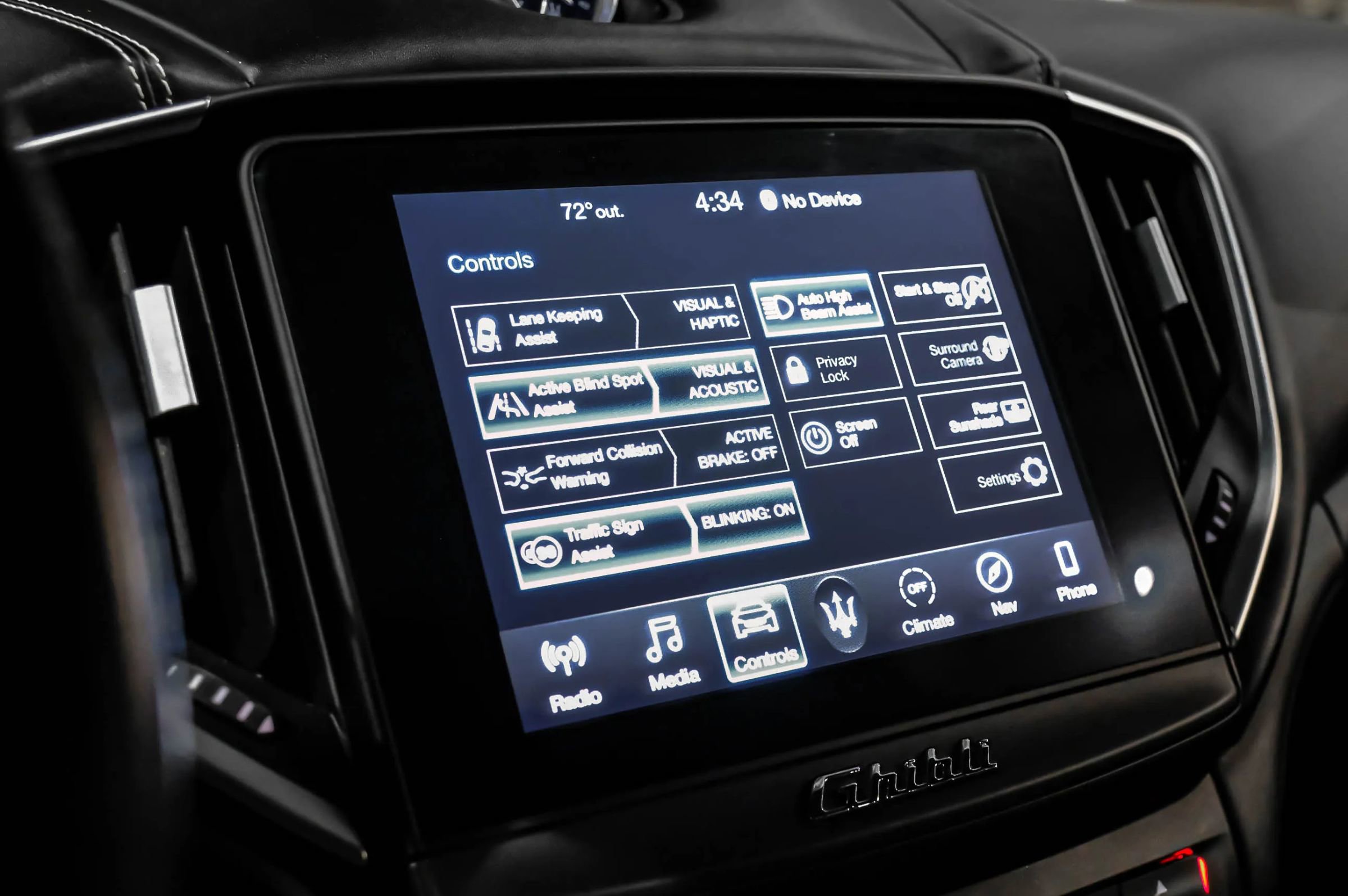 Used 2019 Maserati Ghibli S GranLusso AWD/4WD image 34