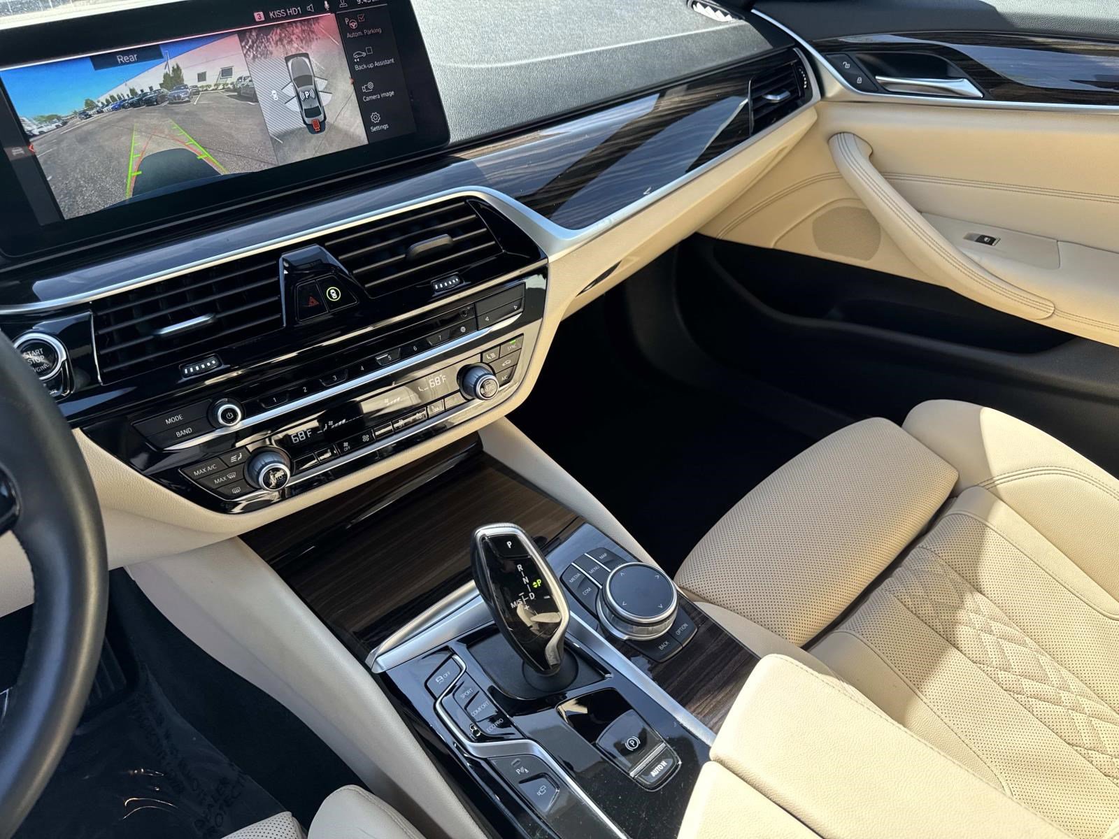 Used 2021 BMW 530i xDrive w/ Convenience Package AWD/4WD image 27