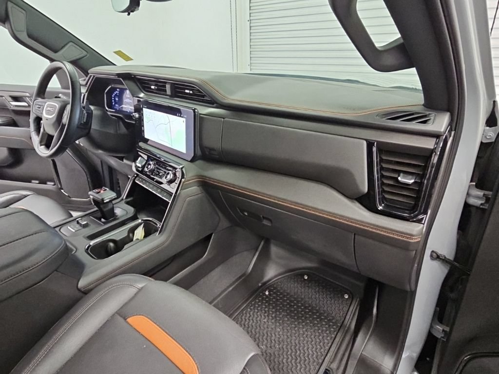 Certified 2025 GMC Sierra 1500 AT4 w/ AT4 Premium Package AWD/4WD image 42