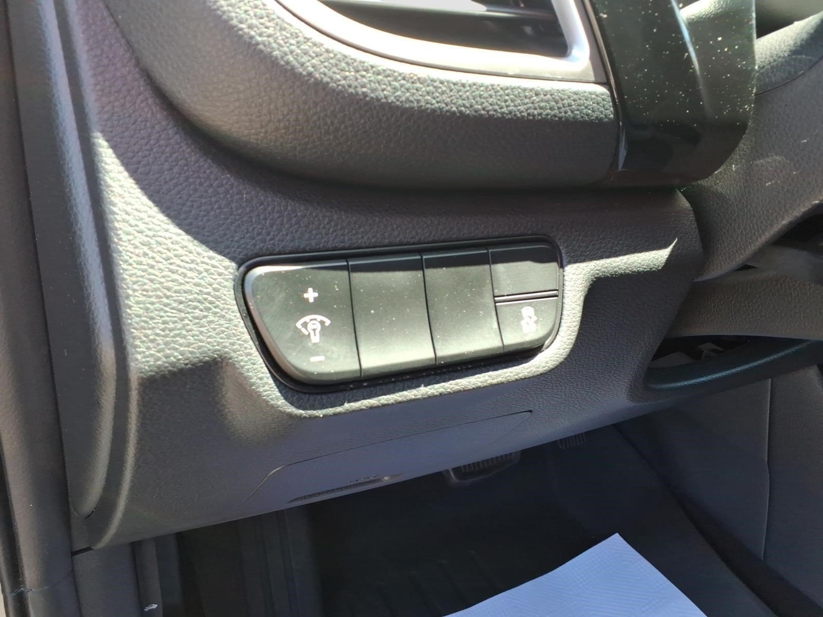Used 2024 Kia Seltos X-Line AWD/4WD image 16