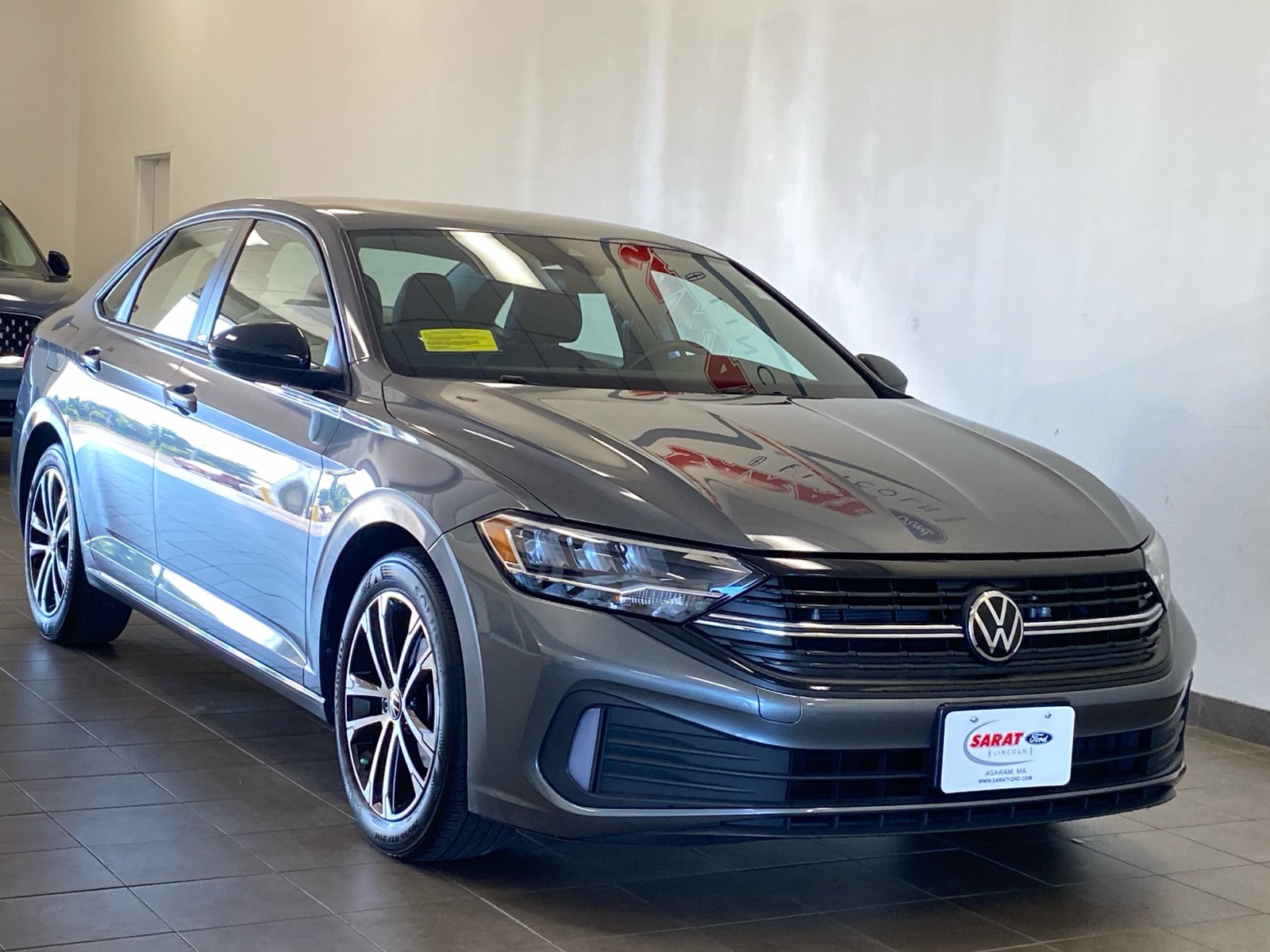 Used 2024 Volkswagen Jetta Sport FWD image 2