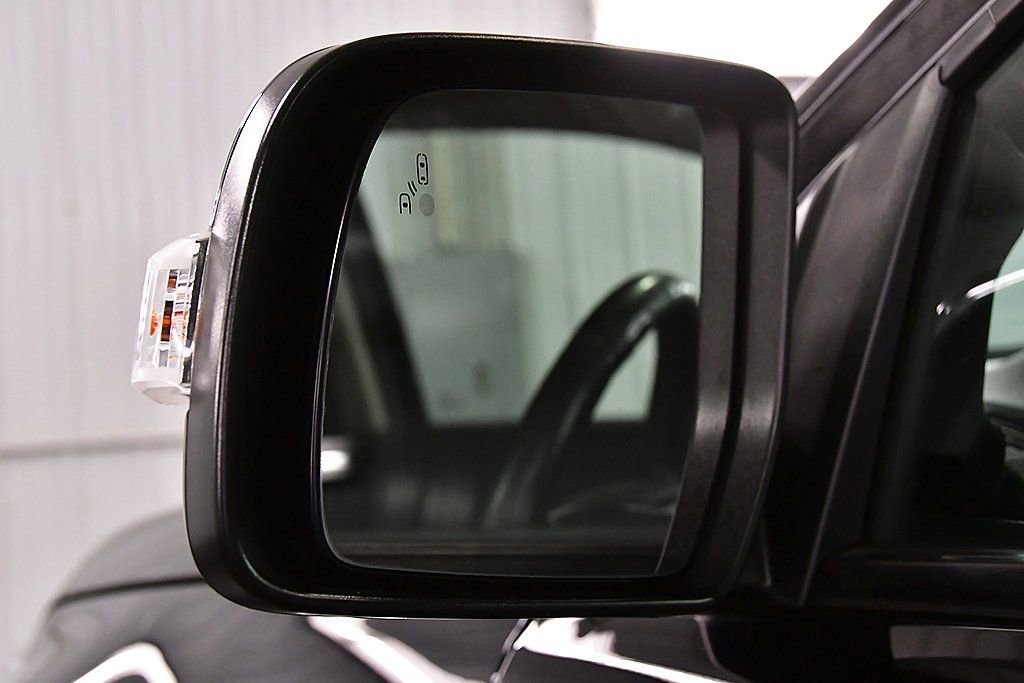 Used 2020 Ford Ranger Lariat w/ Equipment Group 501A Mid image 19