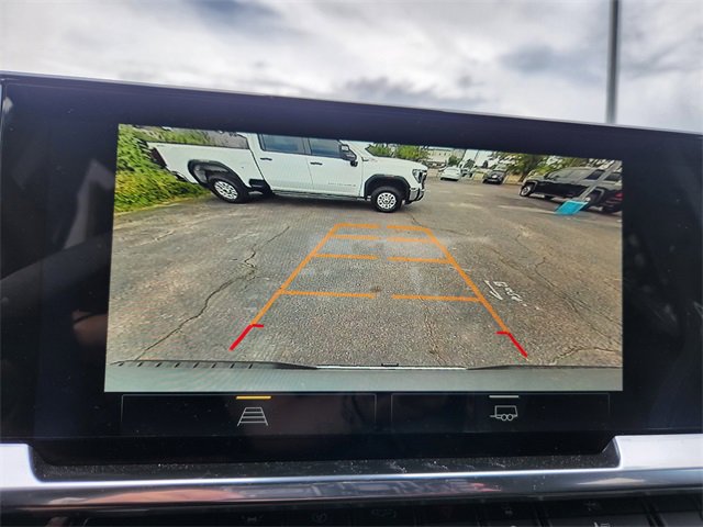 Used 2025 Chevrolet Silverado 1500 LT w/ Protection Package image 24